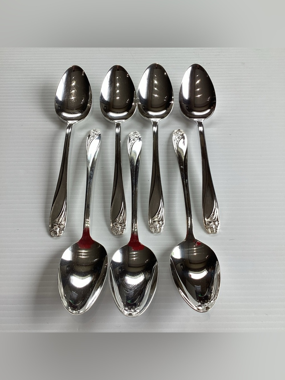 IS Daffodil Set of 7 Soup Spoons 1847 Rogers Silverplate Vintage Flatware